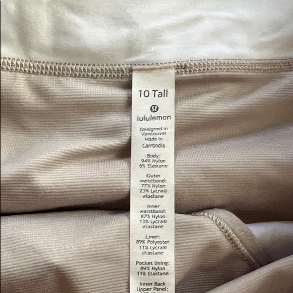 Lululemon Shorts 2" - Picture 4 of 4
